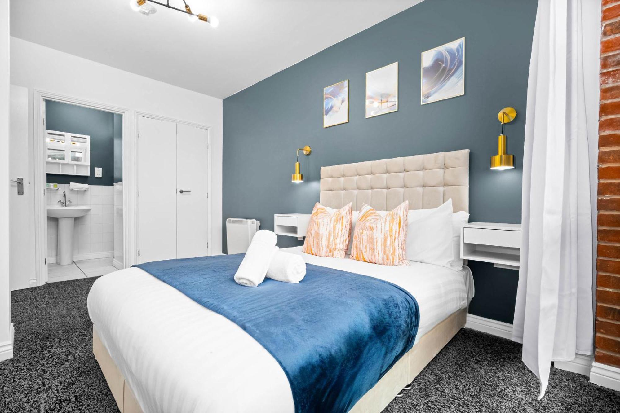 Luxury Two Bedroom Apartment - City Ceentre - Balcony - Jq - Netflix & Wifi - 11B Birmingham Exterior photo